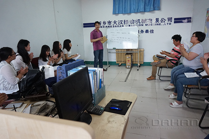 漢螺旋給料機實力雄厚，技術(shù)研發(fā)團隊上百人